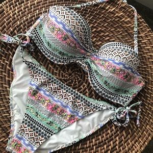NWOT Victoria’s Secret The Flirt Bandeau Bikini